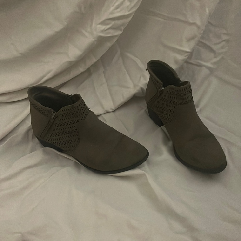 Gray boots